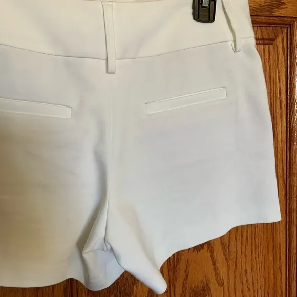 Alice and Olivia Cady Shorts