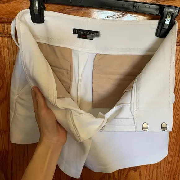 Alice and Olivia Cady Shorts