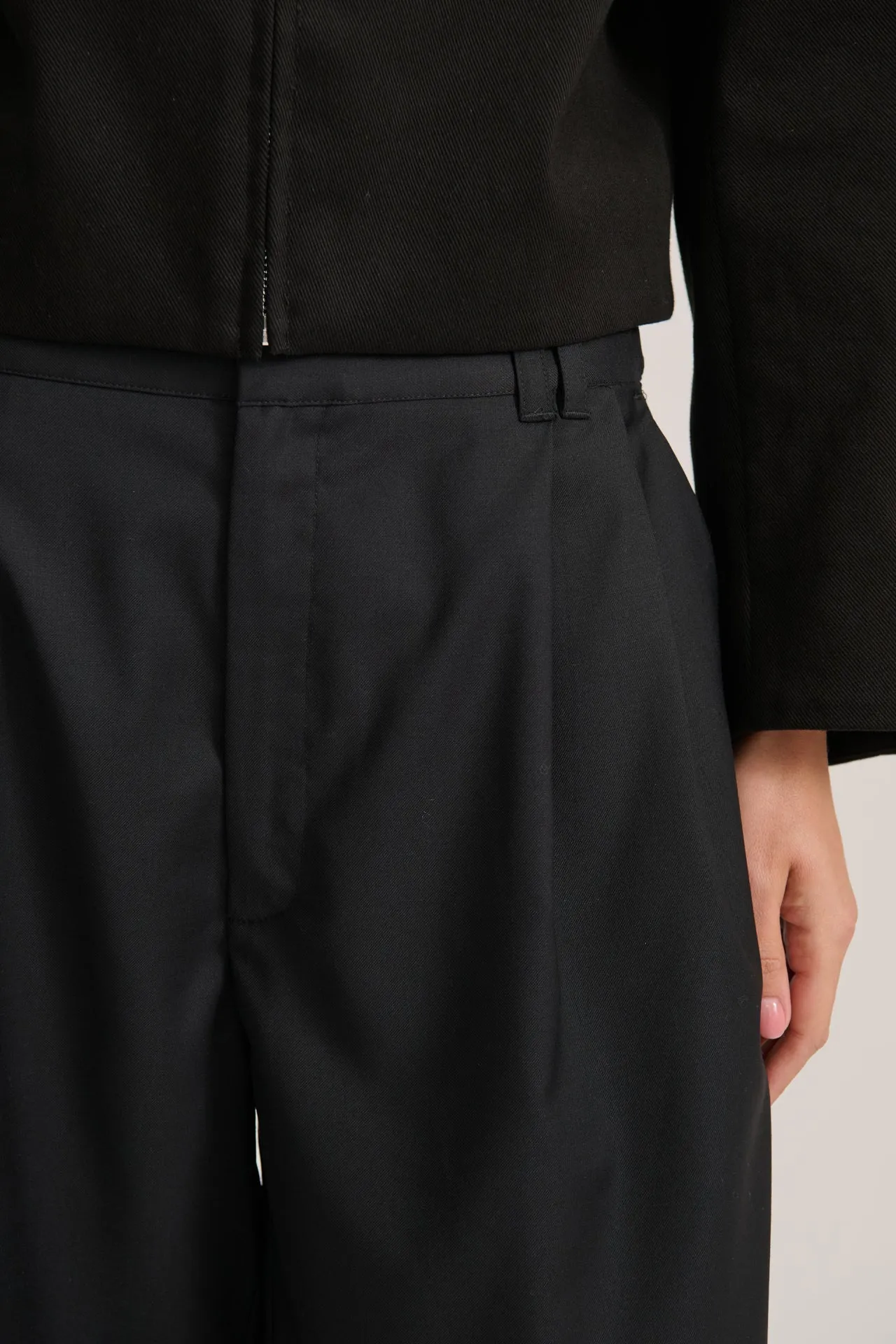 BERMUDA SHORT BLACK