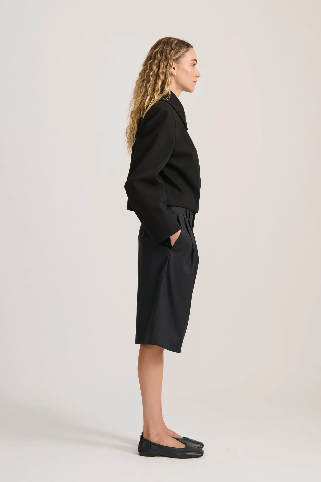 BERMUDA SHORT BLACK