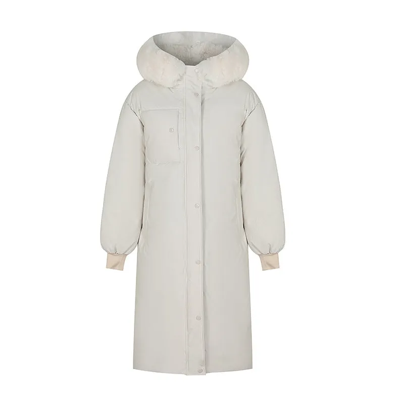 Calf-Length Insulated Parka for Women with Relaxed Fit and Windproof Features