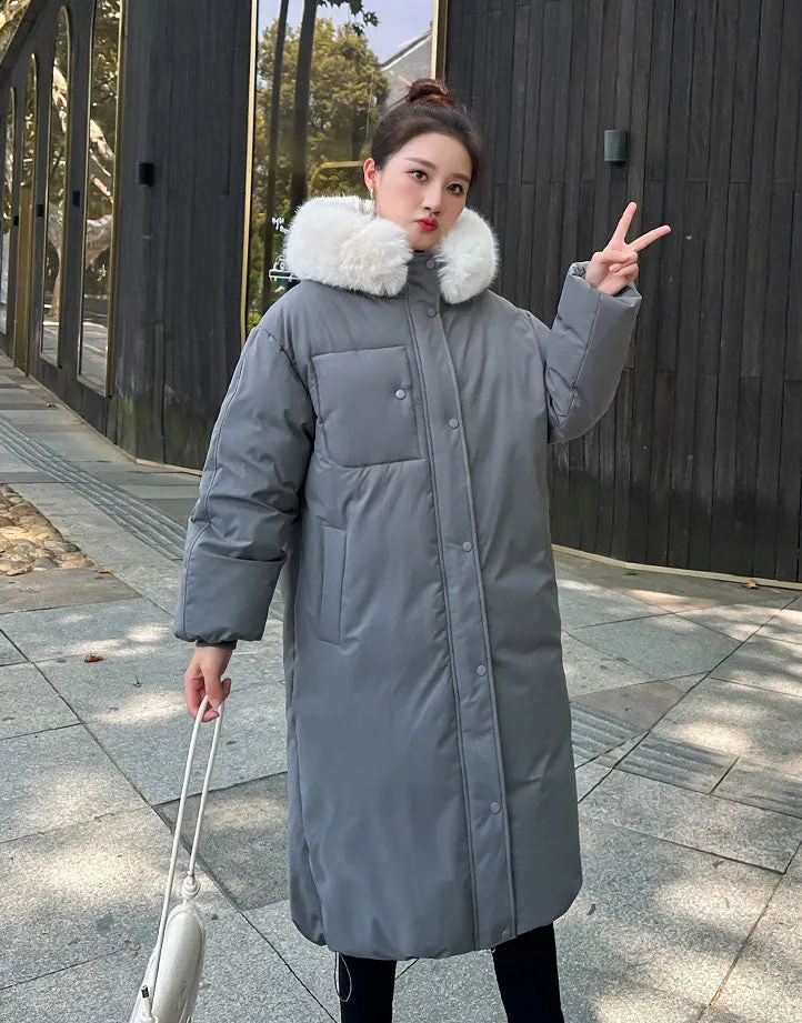 Calf-Length Insulated Parka for Women with Relaxed Fit and Windproof Features