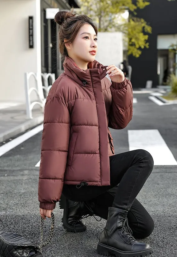 Cropped Windproof Puffer Jacket with a Stain-resistant Finish