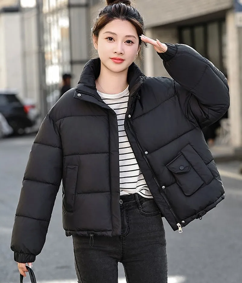 Cropped Windproof Puffer Jacket with a Stain-resistant Finish