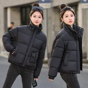 Cropped Windproof Puffer Jacket with a Stain-resistant Finish