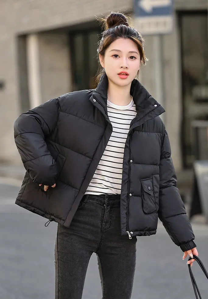 Cropped Windproof Puffer Jacket with a Stain-resistant Finish