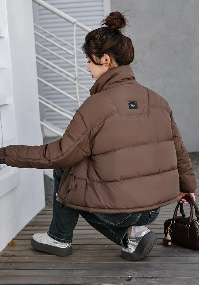 Cropped Windproof Puffer Jacket with a Stain-resistant Finish