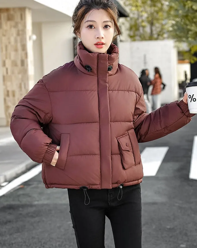 Cropped Windproof Puffer Jacket with a Stain-resistant Finish