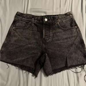 Express Midi High Rise Shorts NWOT