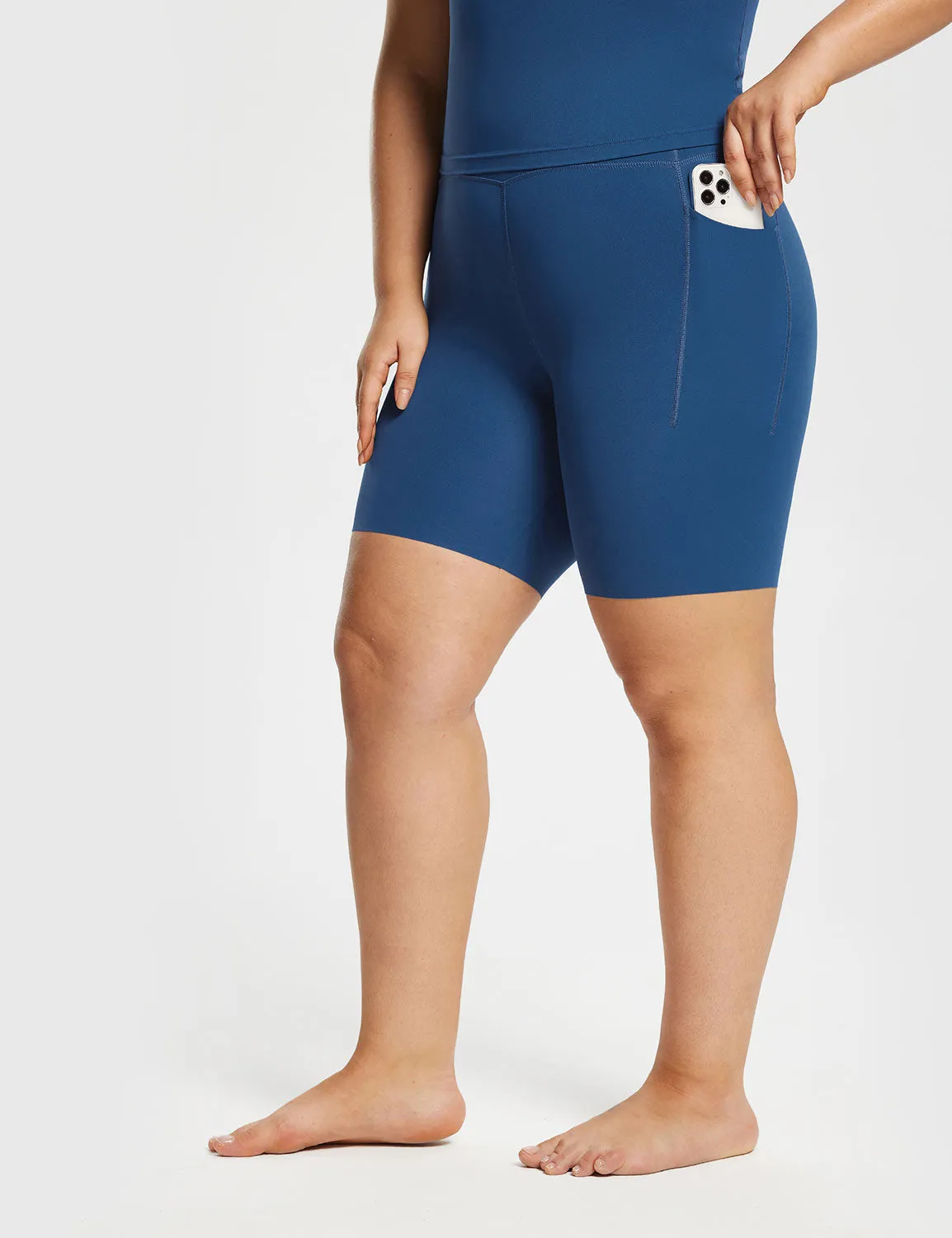 Freeleaf 8" Seamless High-Rise Shorts