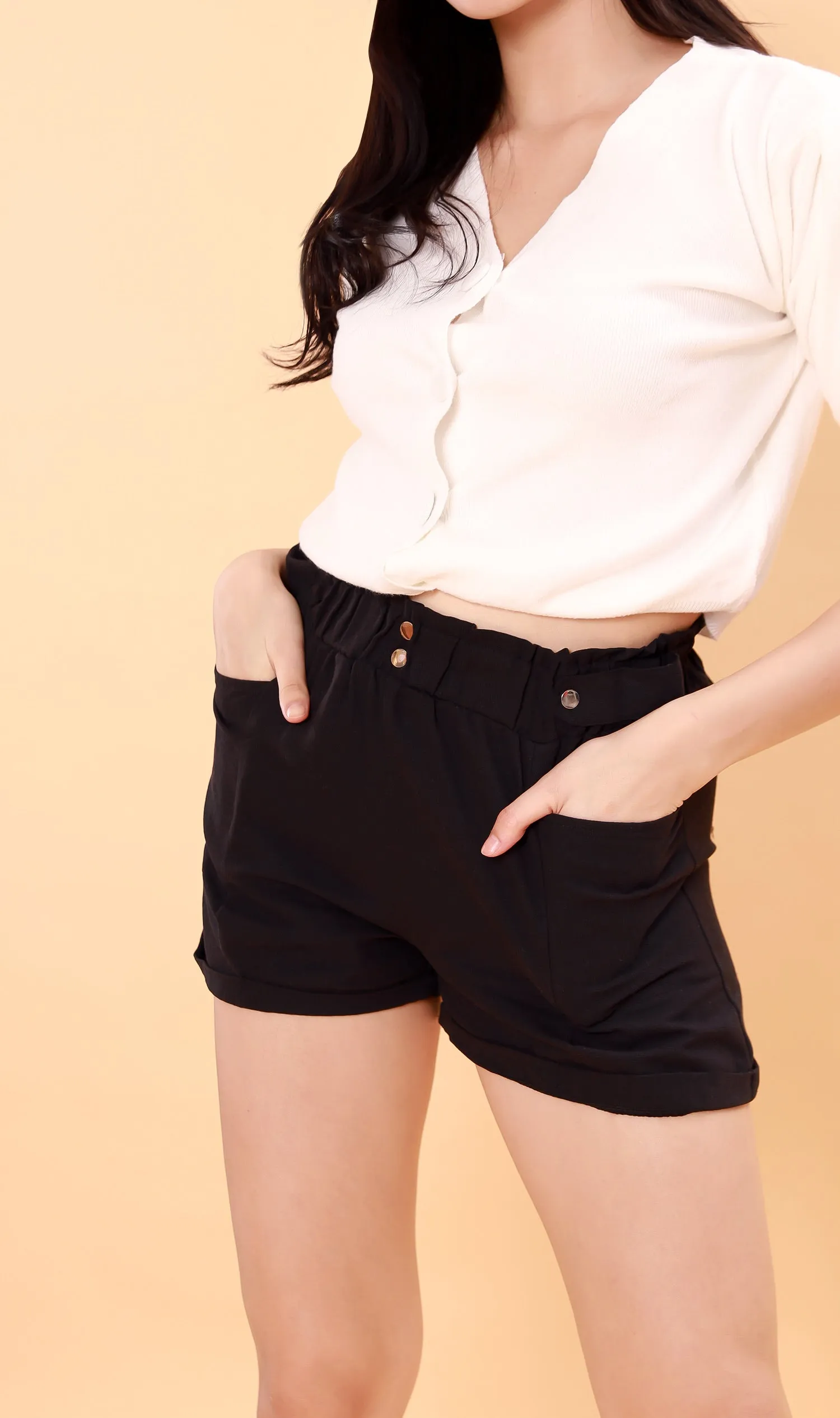 GEORGIA Ruched-Waist Shorts (Black)