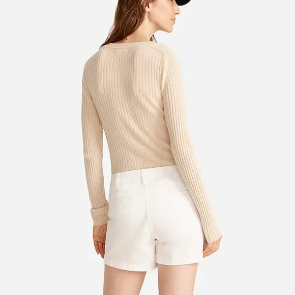 HP! 🎉💕 J.Crew 4” Stretch Chino Short