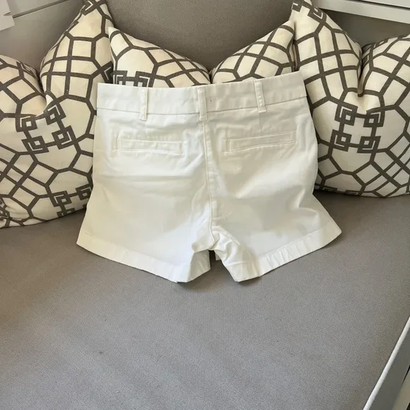 HP! 🎉💕 J.Crew 4” Stretch Chino Short