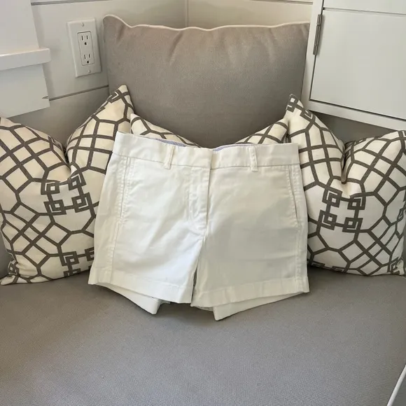 HP! 🎉💕 J.Crew 4” Stretch Chino Short