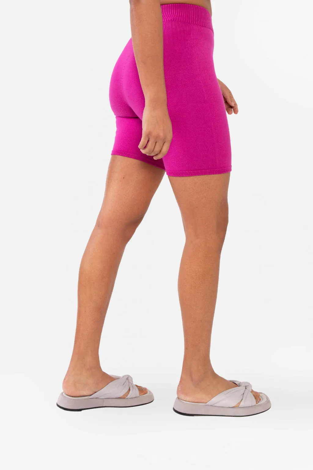JESSICA BIKE SHORT - PEACH