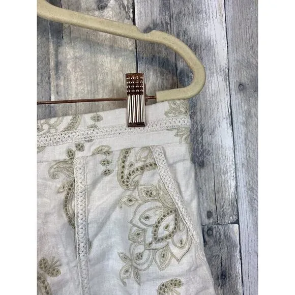 Johnny Was Maxine Walker Embroidery Paisley in Antique White Shorts Size Medium