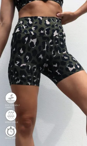 Jungle Leopard Eco Midi Shorts