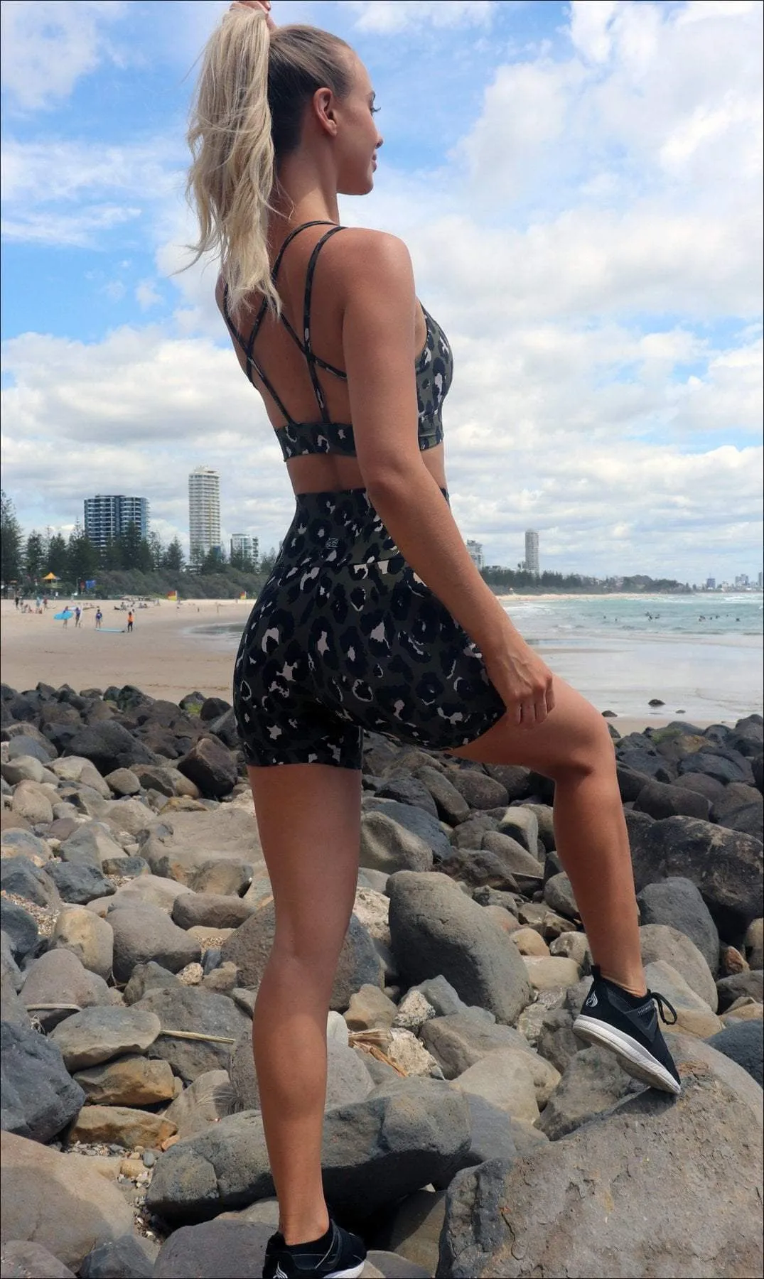 Jungle Leopard Eco Midi Shorts