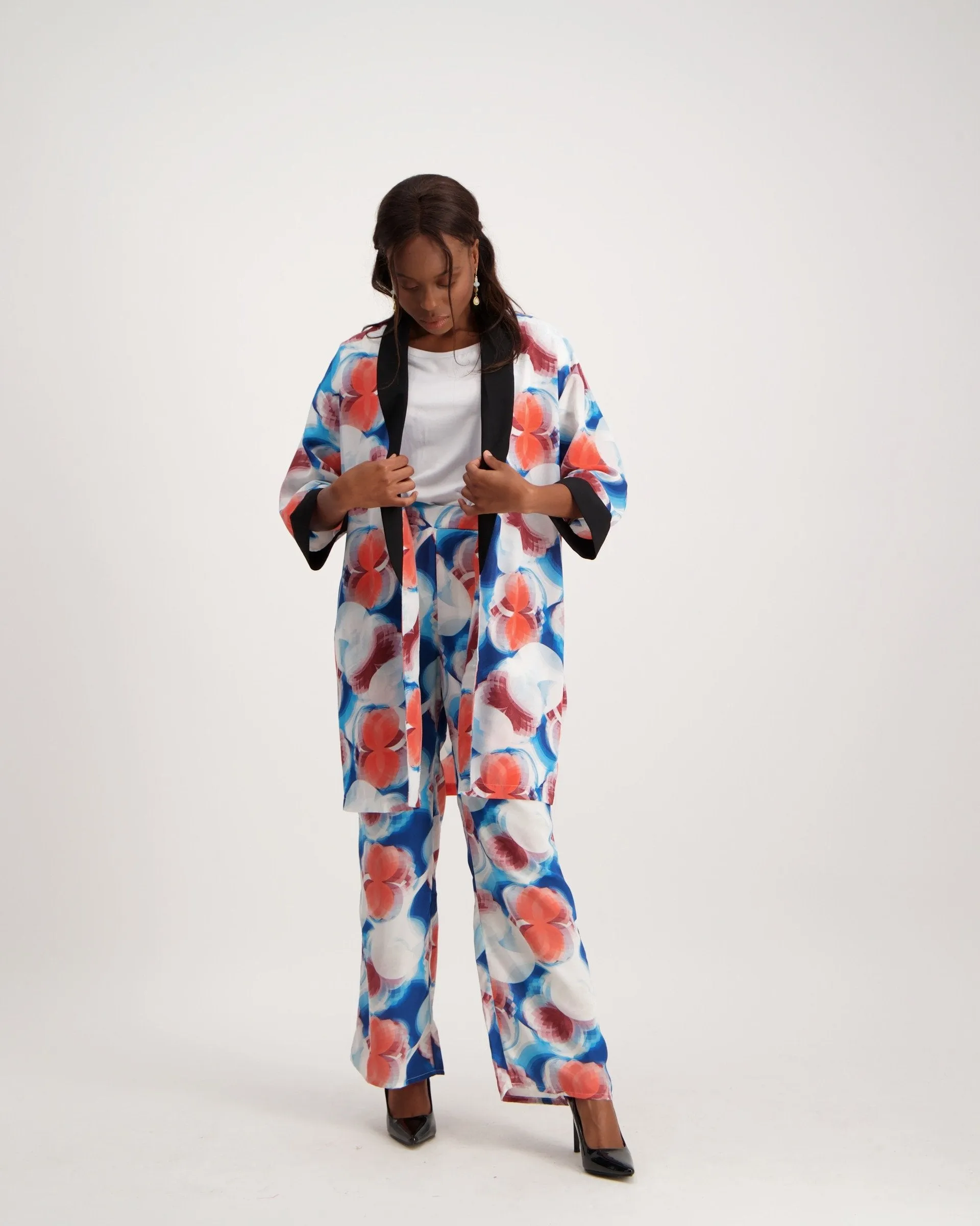 Ladies Circle Print Kimono