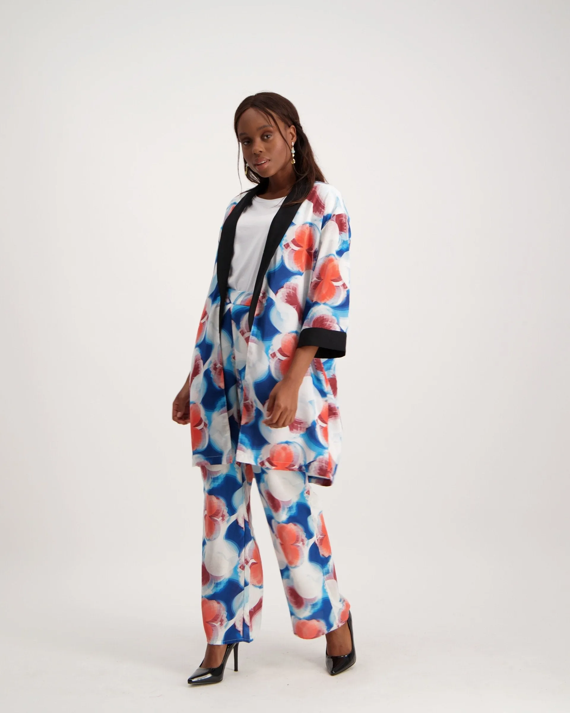 Ladies Circle Print Kimono