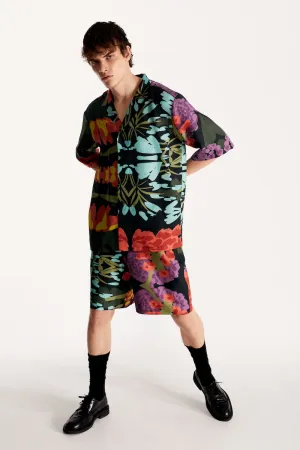 Men relaxed fit shorts in floral black