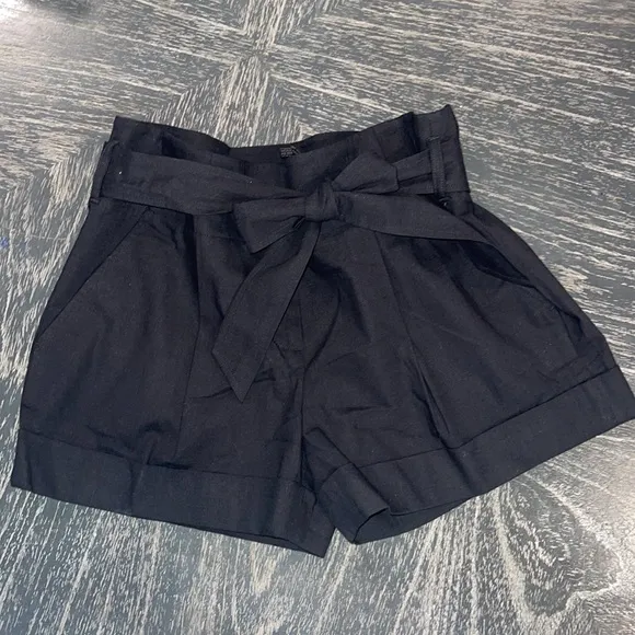NWT BCBGMaxAzria Tailored Black Shorts
