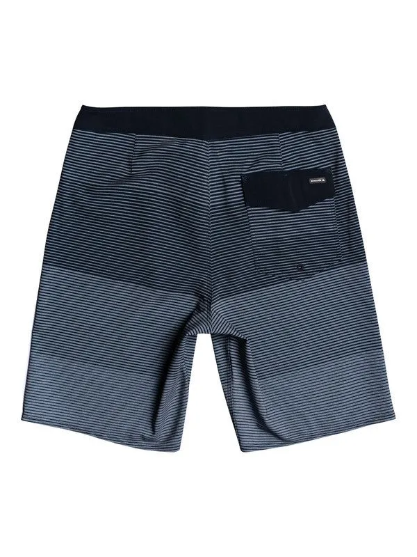 Quiksilver Mens Surfsilk Massive 20" Boardshorts