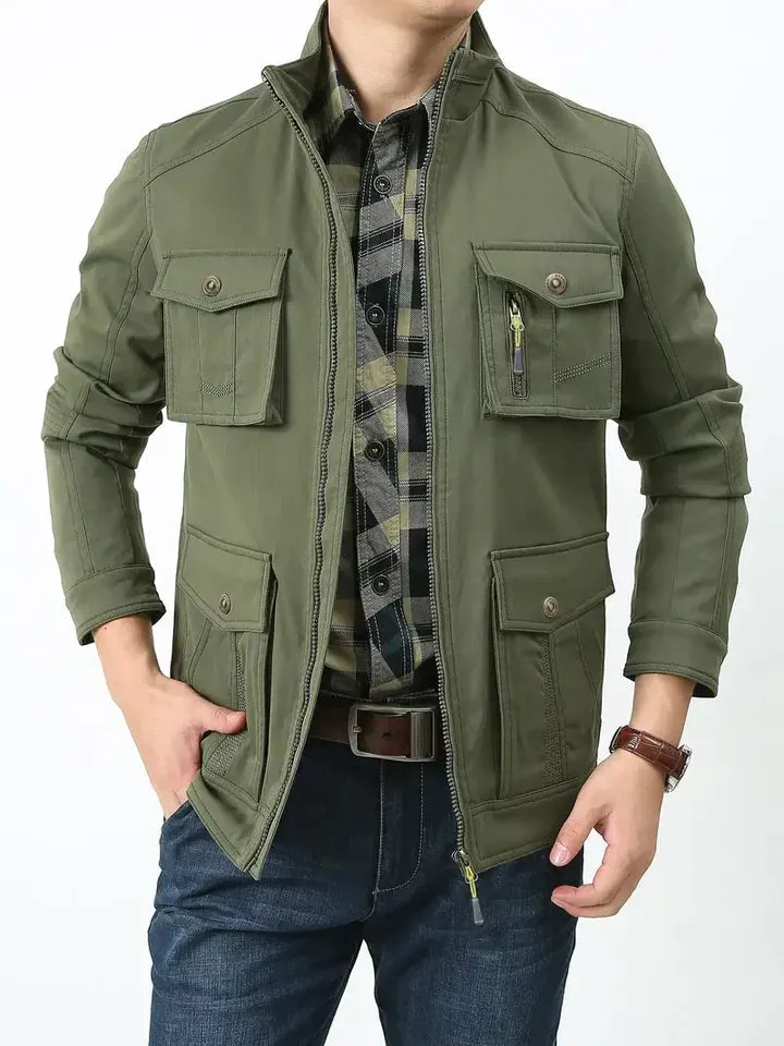 Robust and weather-resistant men's nylon outdoor jacket