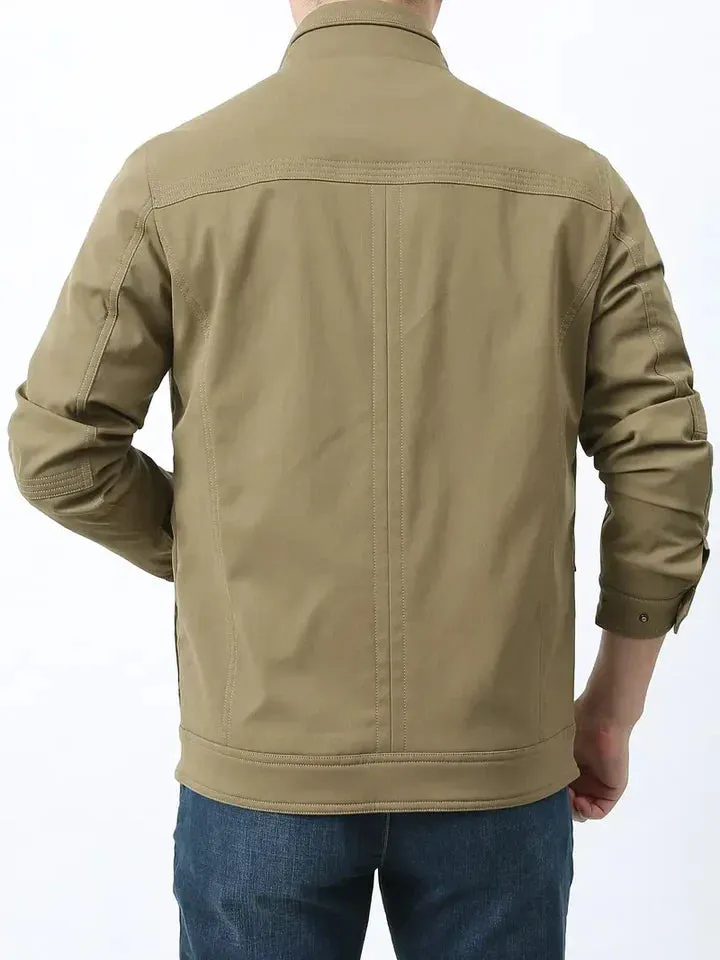 Robust and weather-resistant men's nylon outdoor jacket