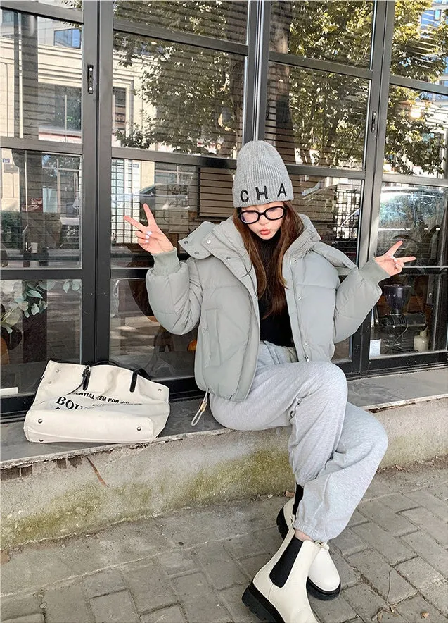 Stylish Hooded Cropped Puffer Jacket with Elastic Band Cuff