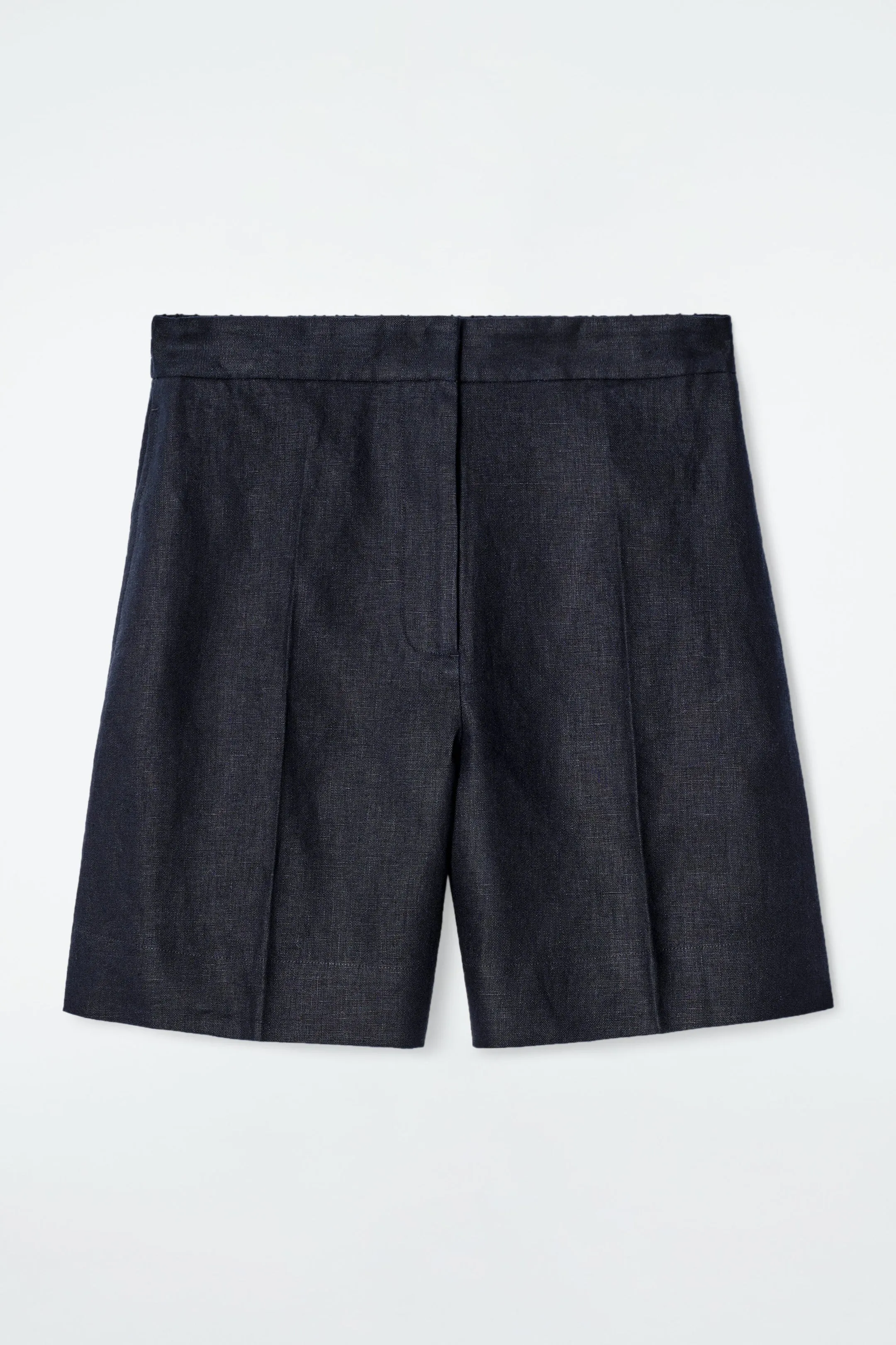 Tailored elasticated linen shorts
