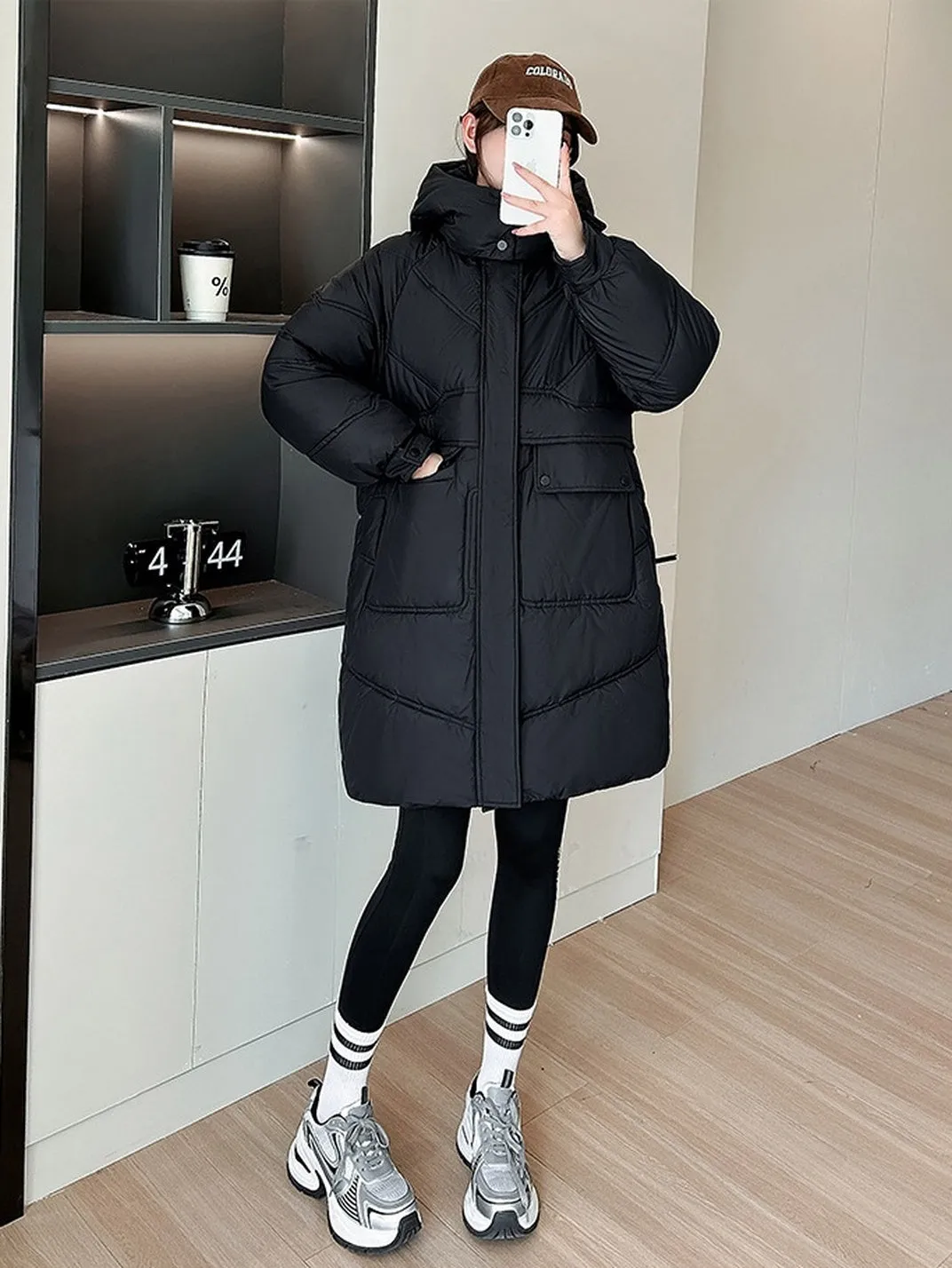 Thickened Quilted Relaxed-Fit Women's Puffer Jacket for Winter