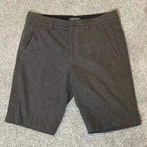 VINCE tailored Shorts. Size 10