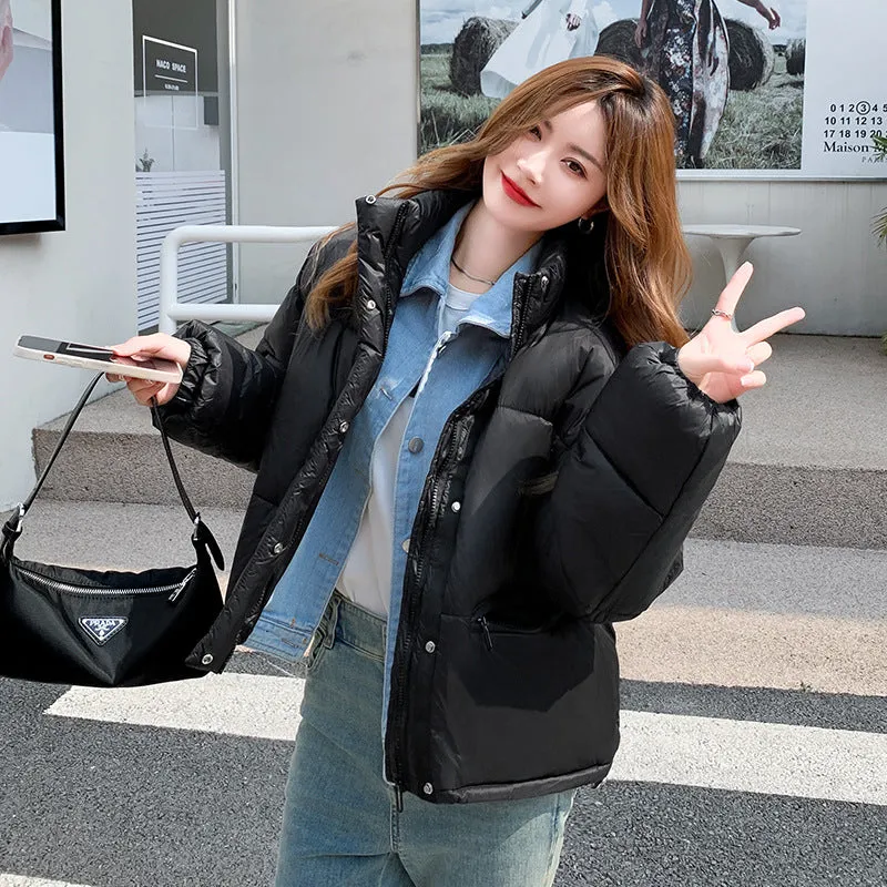 Warm and Water-resistant Cropped Puffer Jacket for Women