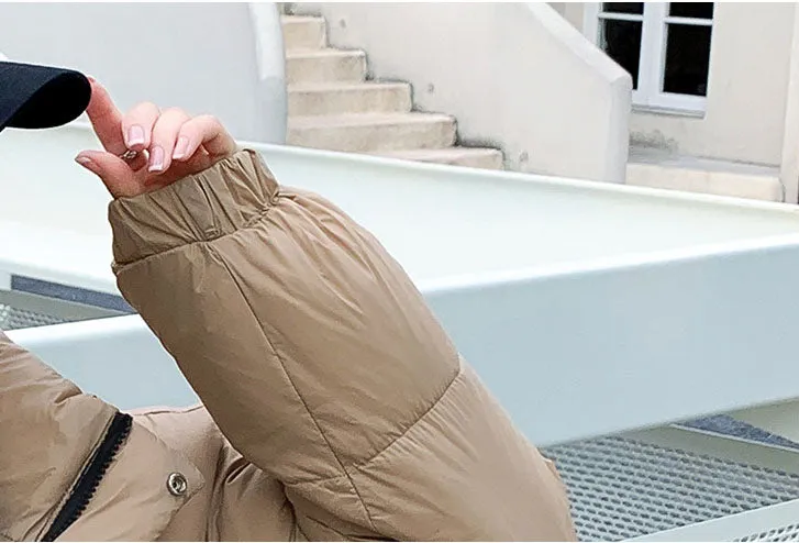Warm and Water-resistant Cropped Puffer Jacket for Women