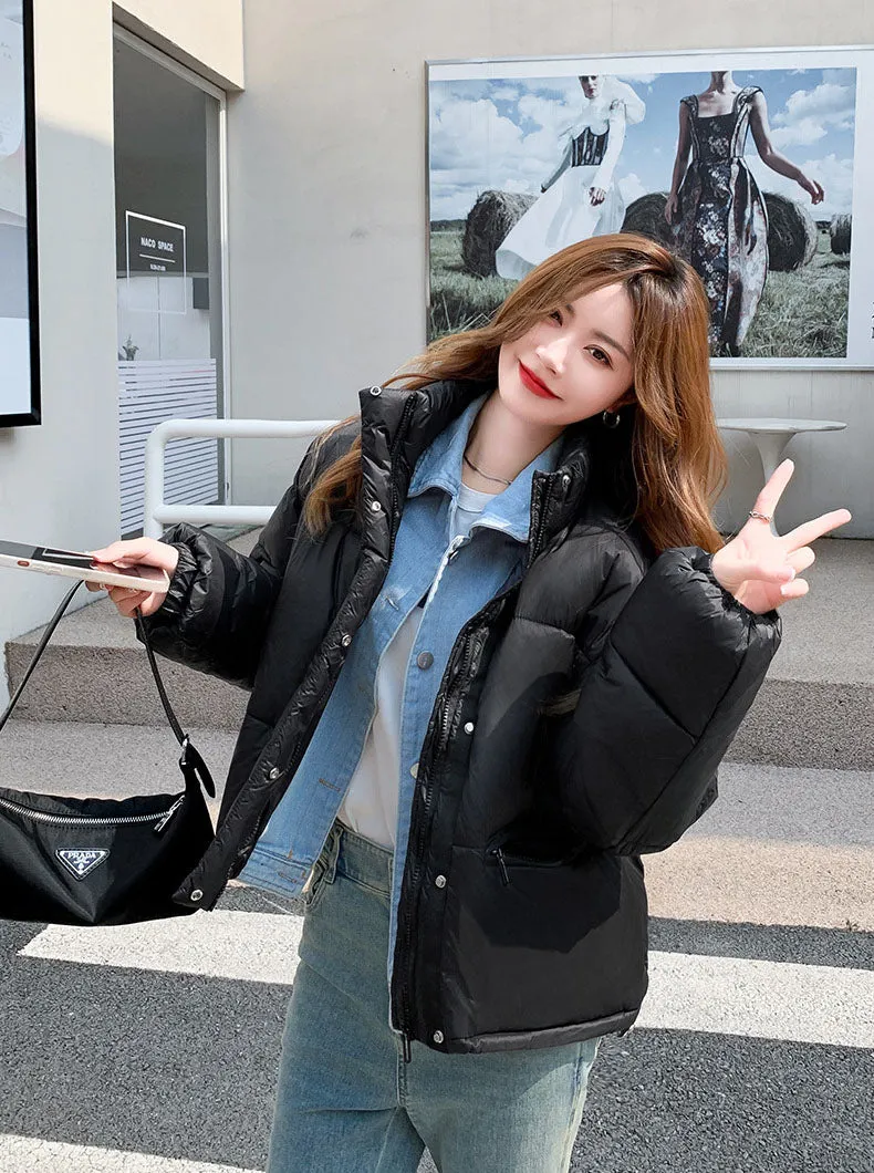 Warm and Water-resistant Cropped Puffer Jacket for Women