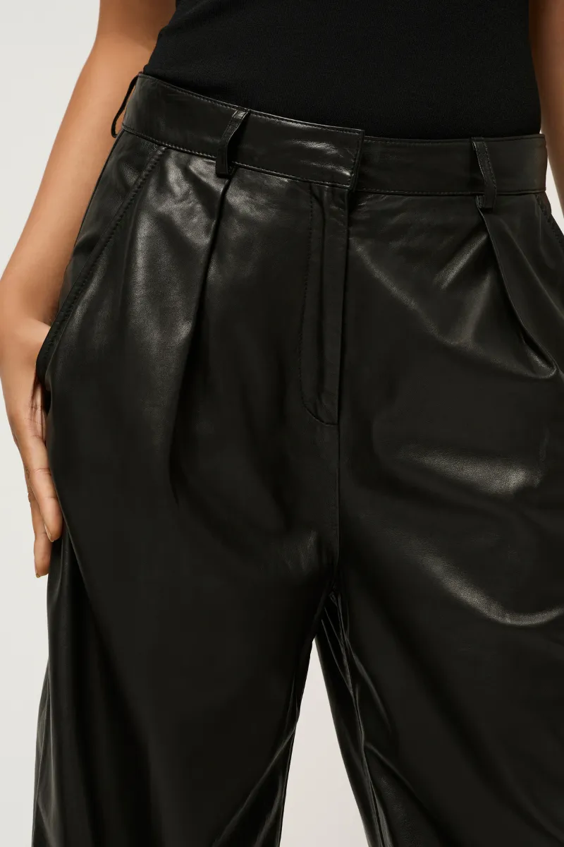 WIDE LEG LEATHER BOY PANT BLACK