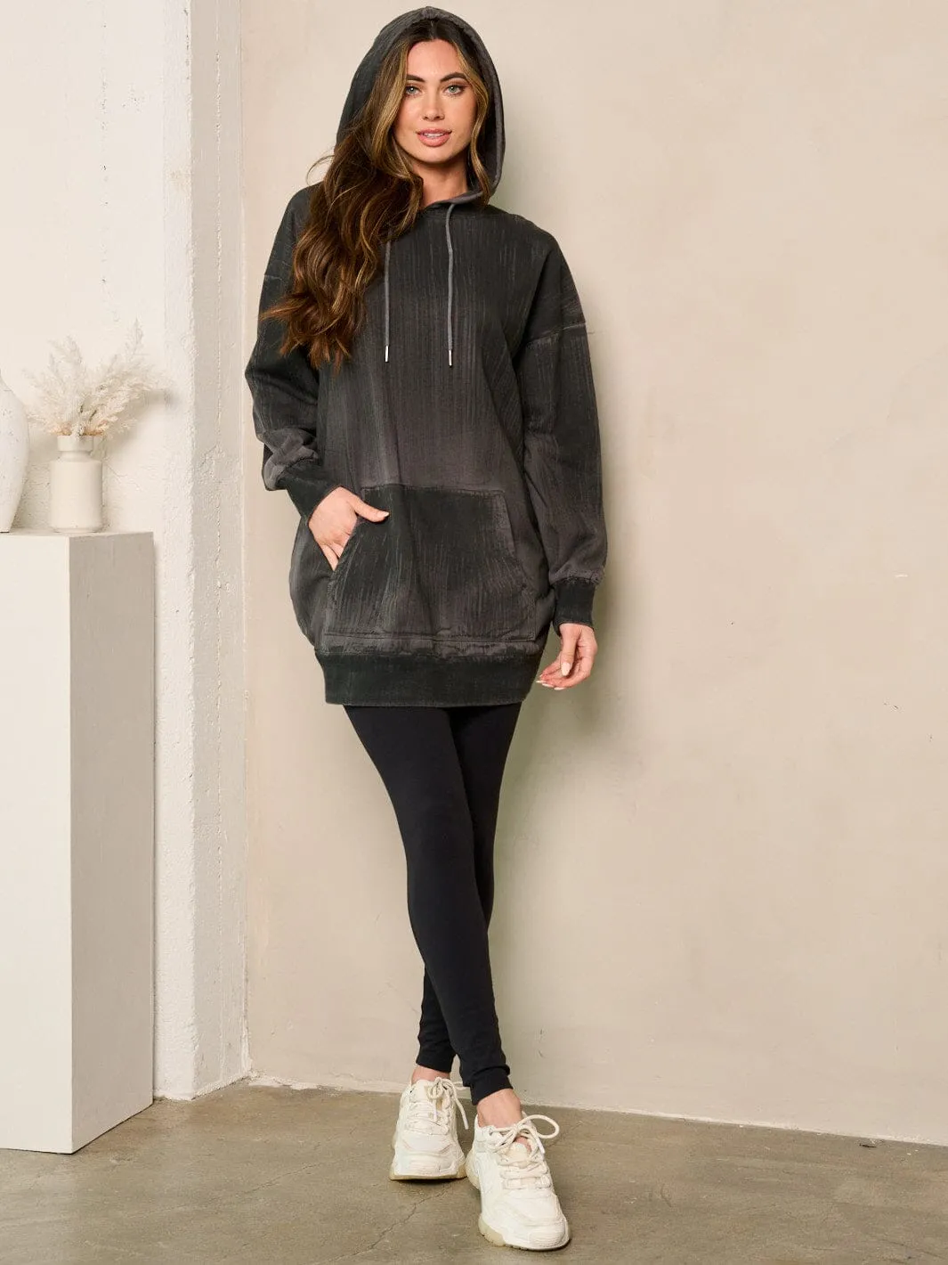 WOMEN'S LONG SLEEVE FRONT POCKET HOODED TIE DYE SWEATER DRESS