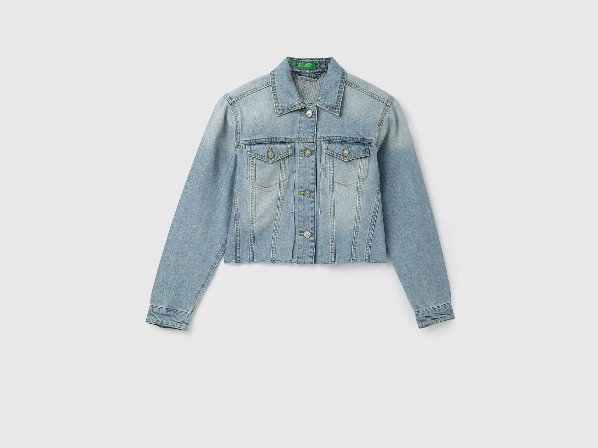Women's Regular Fit Spread Collar Solid Jackets
