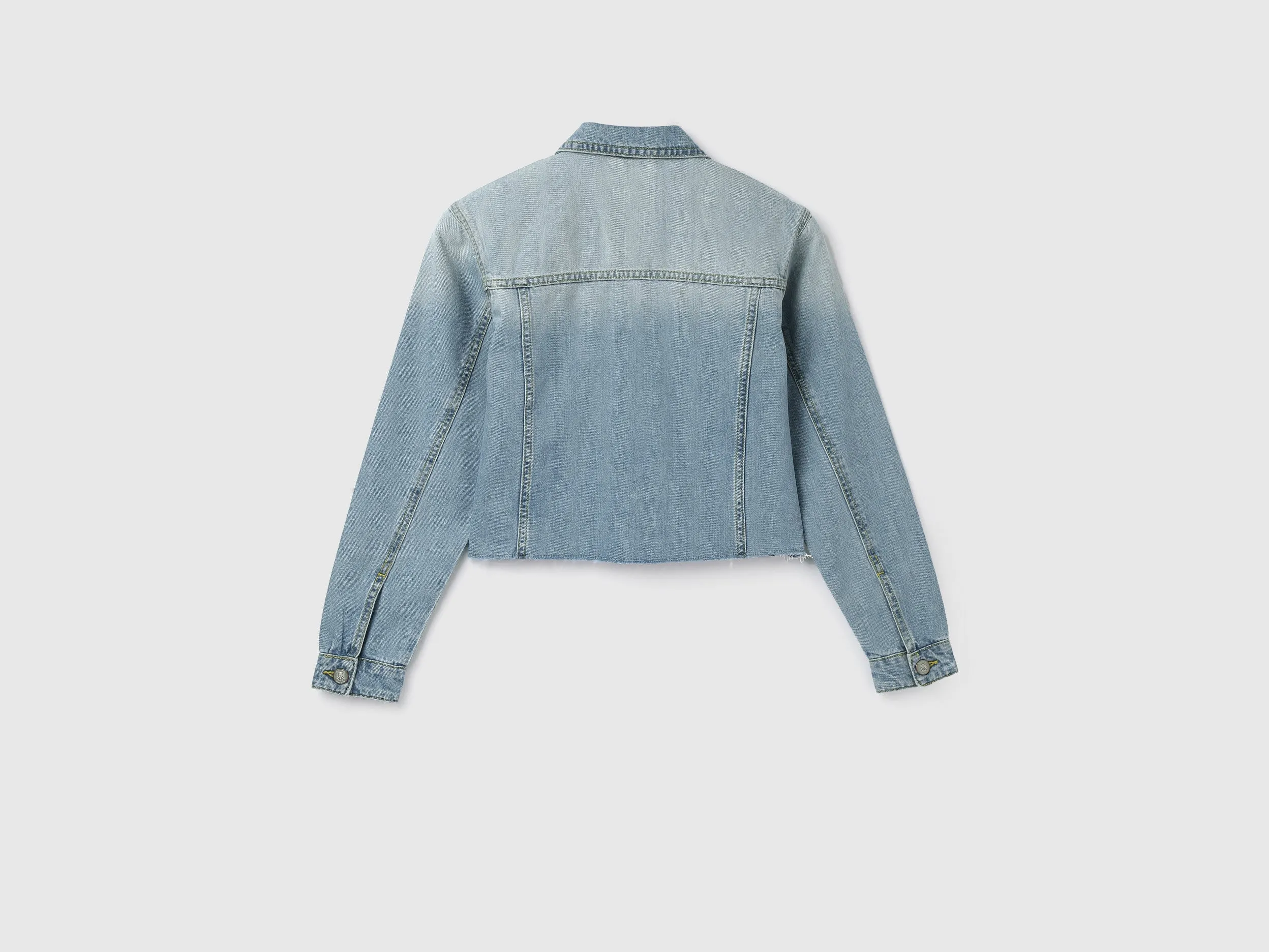Women's Regular Fit Spread Collar Solid Jackets
