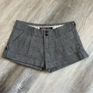 Zenana Y2K herringbone shorts